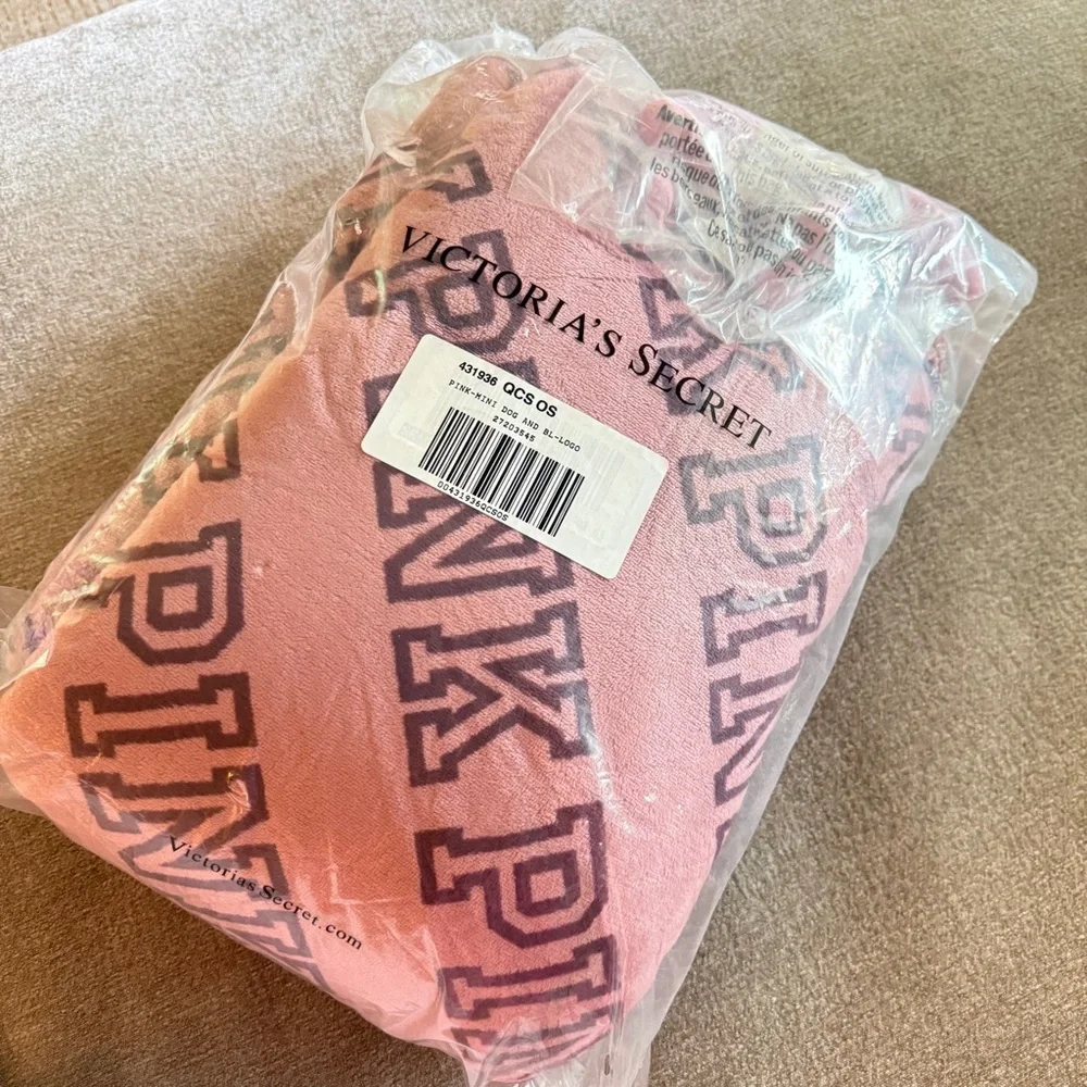 Victoria's Secret Pink Logo Throw Blanket